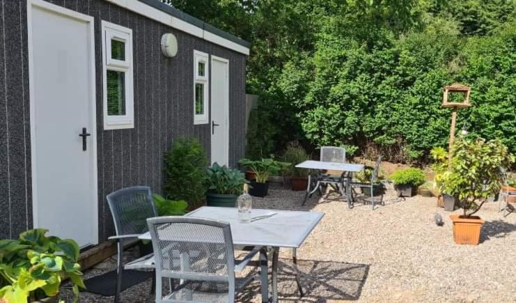 Kingussie Garden Cabins ภายนอก รูปภาพ