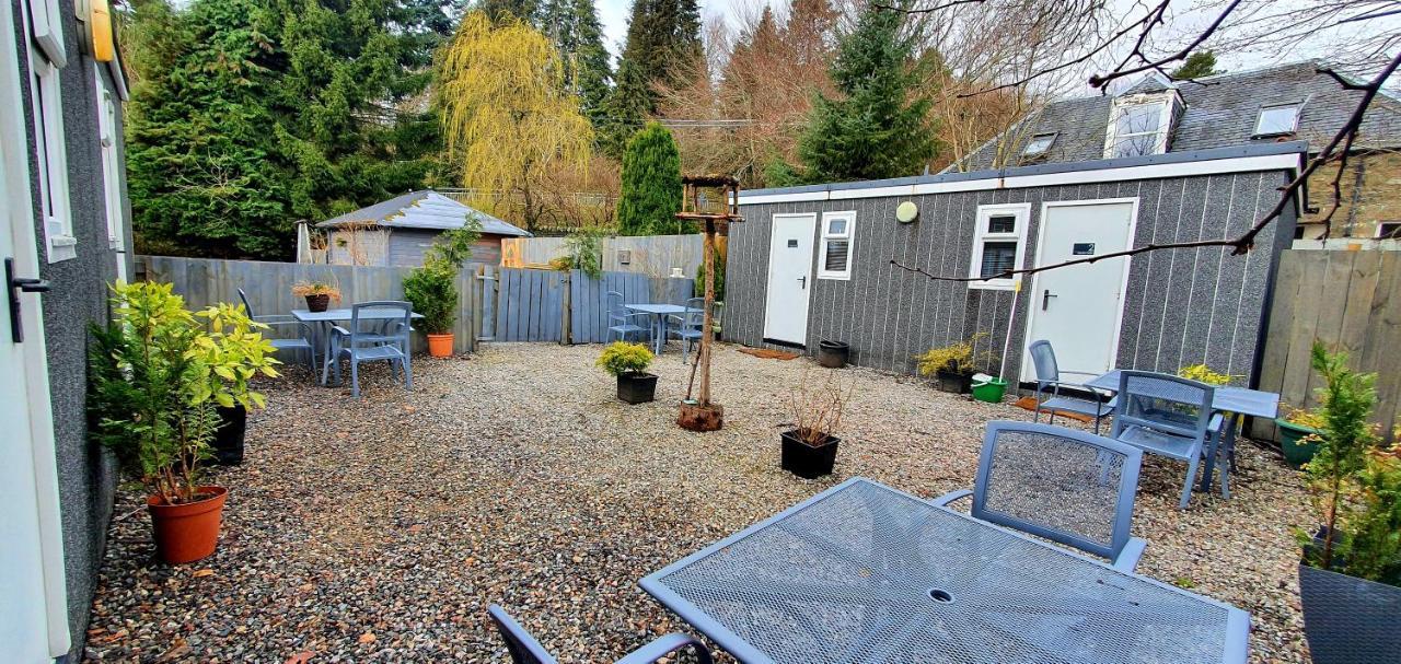 Kingussie Garden Cabins ภายนอก รูปภาพ